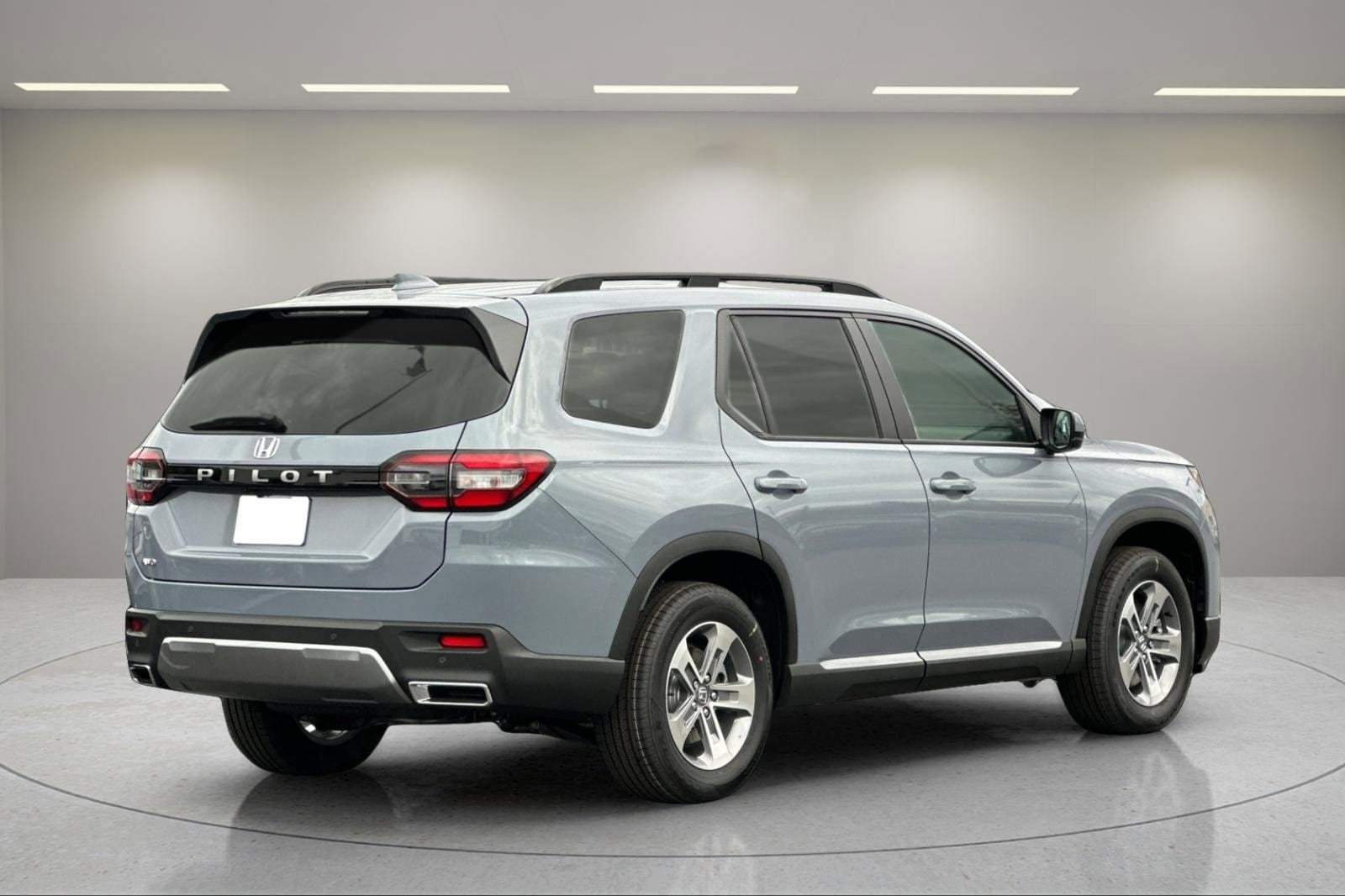 2026 Honda Pilot EX-L photo 4