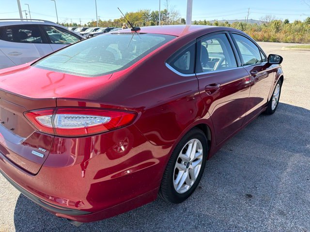 Used 2014 Ford Fusion SE Sedan