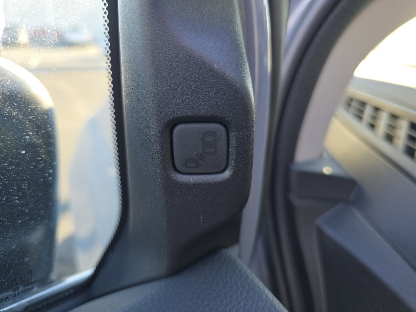 2026 Honda Odyssey Touring - Photo 12