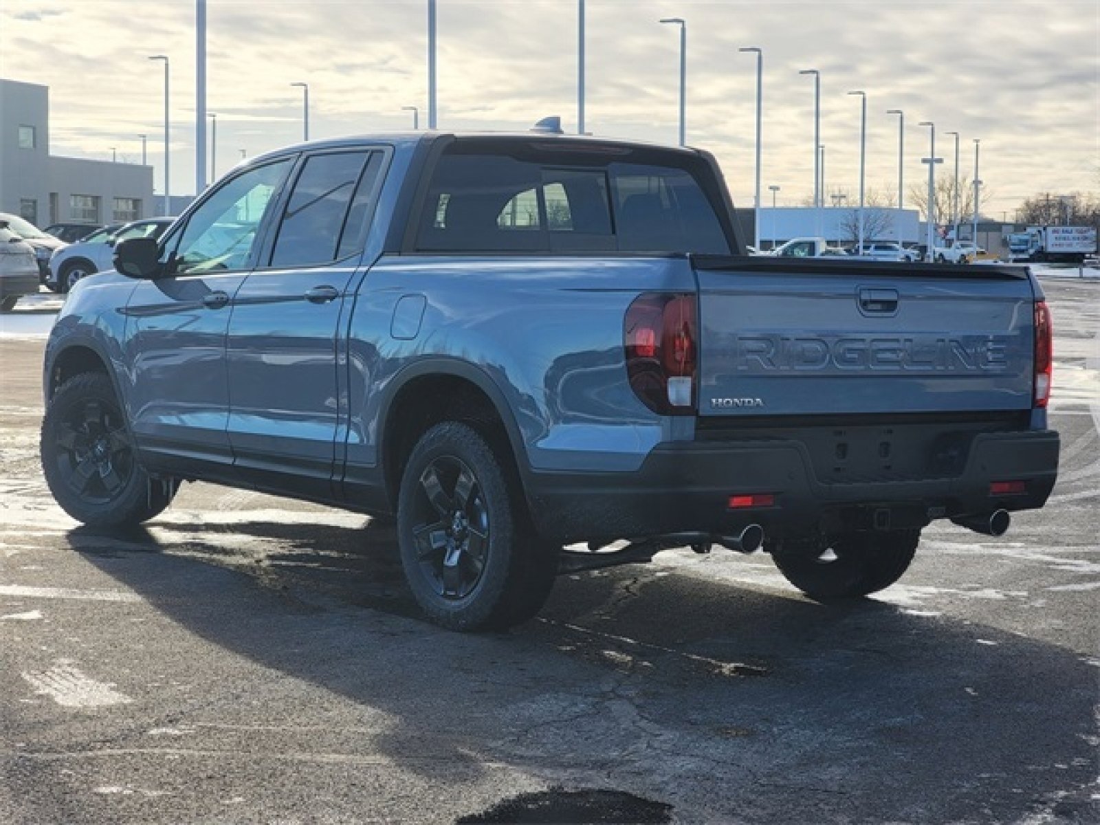 2026 Honda Ridgeline Black Edition photo 3