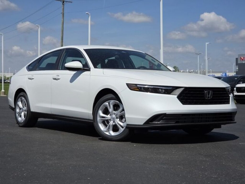 New 2026 Honda Accord Sedan LX LX CVT