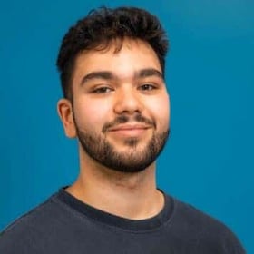 Staff member Yusif Benhammou from ID_3e70cb