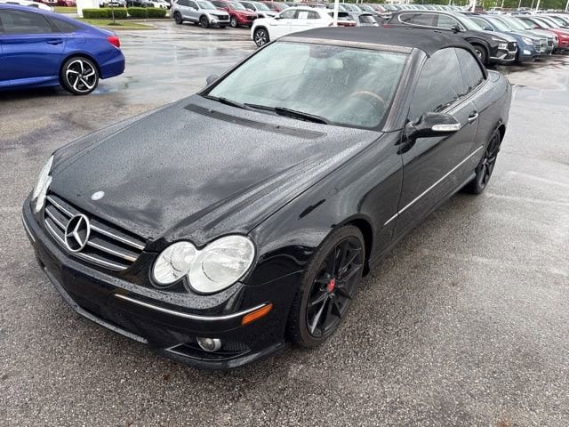 2009 Mercedes-Benz CLK-Class's photo