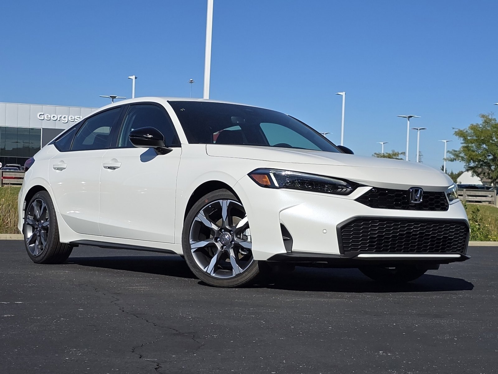 2026 Honda Civic Hatchback Hybrid Sport Touring photo 2