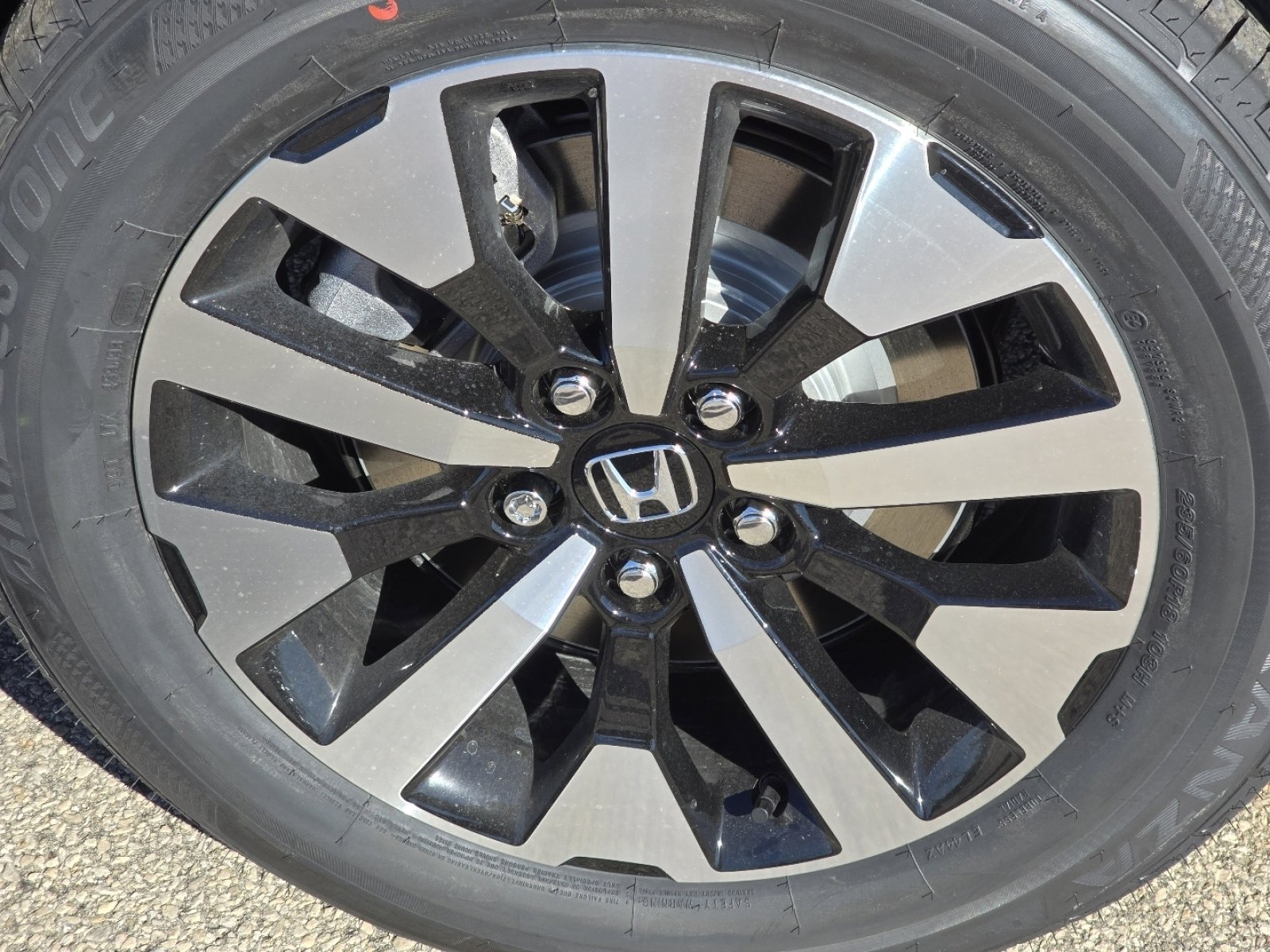 2026 Honda Odyssey EX-L - Photo 11