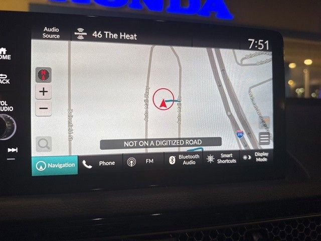 2022 Honda Civic Hatchback Sport Touring photo 2