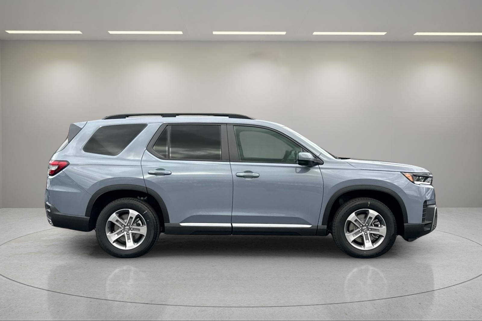 2026 Honda Pilot EX-L photo 2