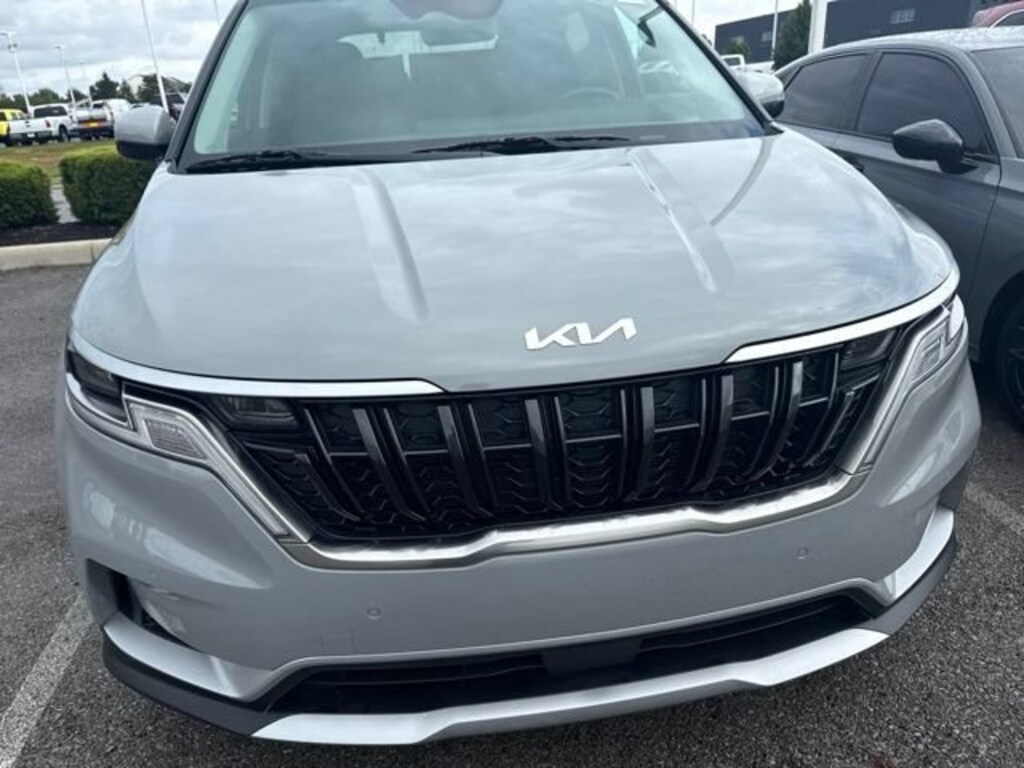 Used 2024 Kia Carnival EX EX FWD