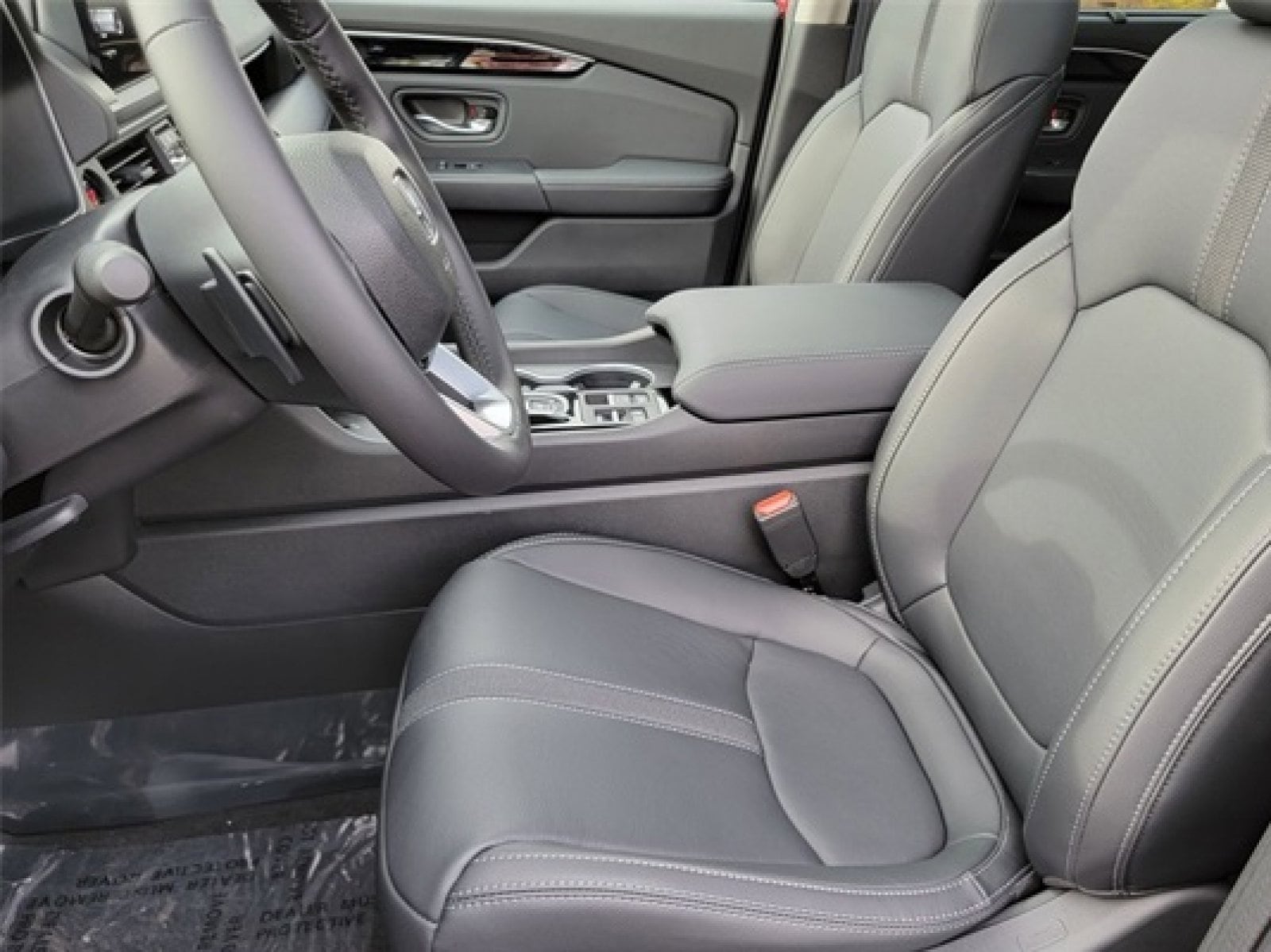 2025 Honda Pilot Touring - Photo 20