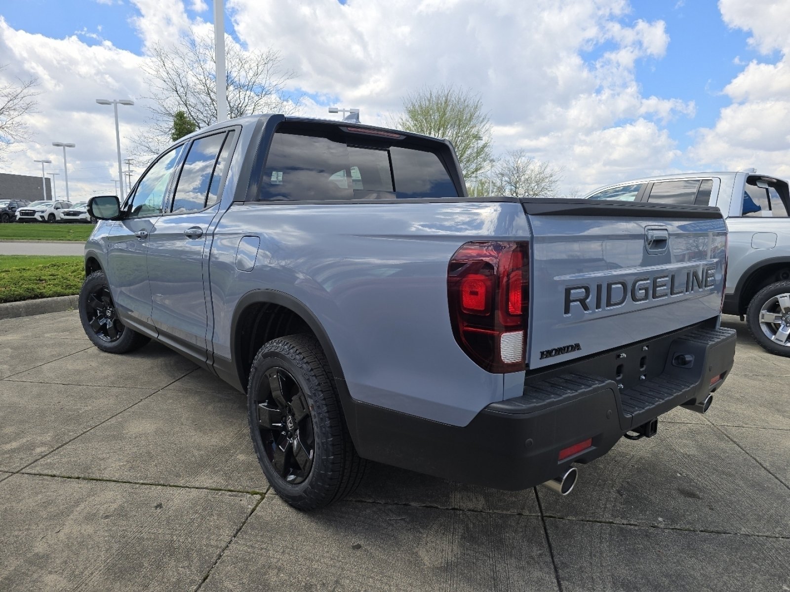 2026 Honda Ridgeline Black Edition - Photo 14