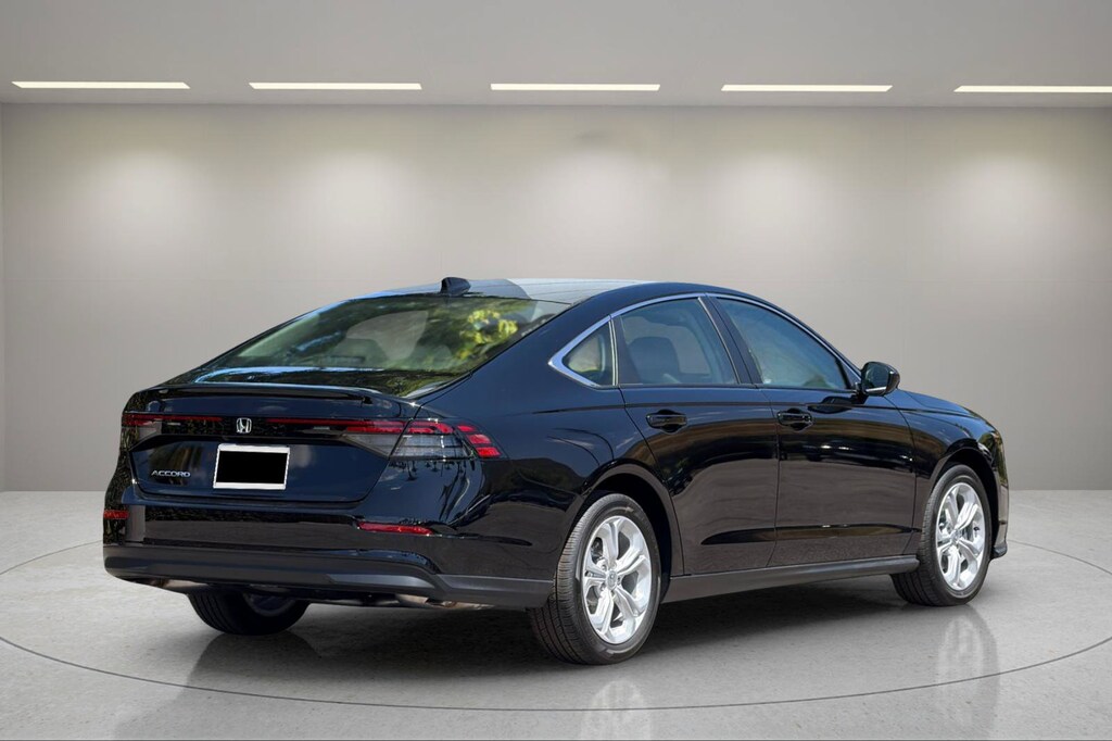 New 2026 Honda Accord Sedan LX LX CVT