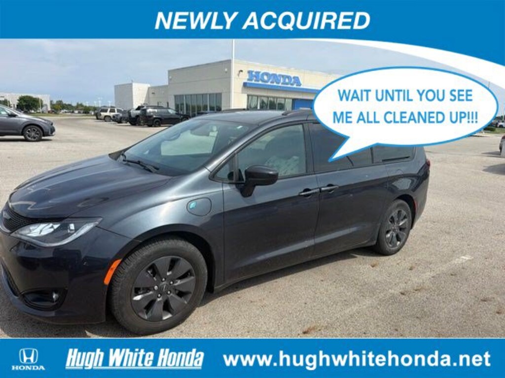Used 2020 Chrysler Pacifica Hybrid Touring L Hybrid Touring L FWD