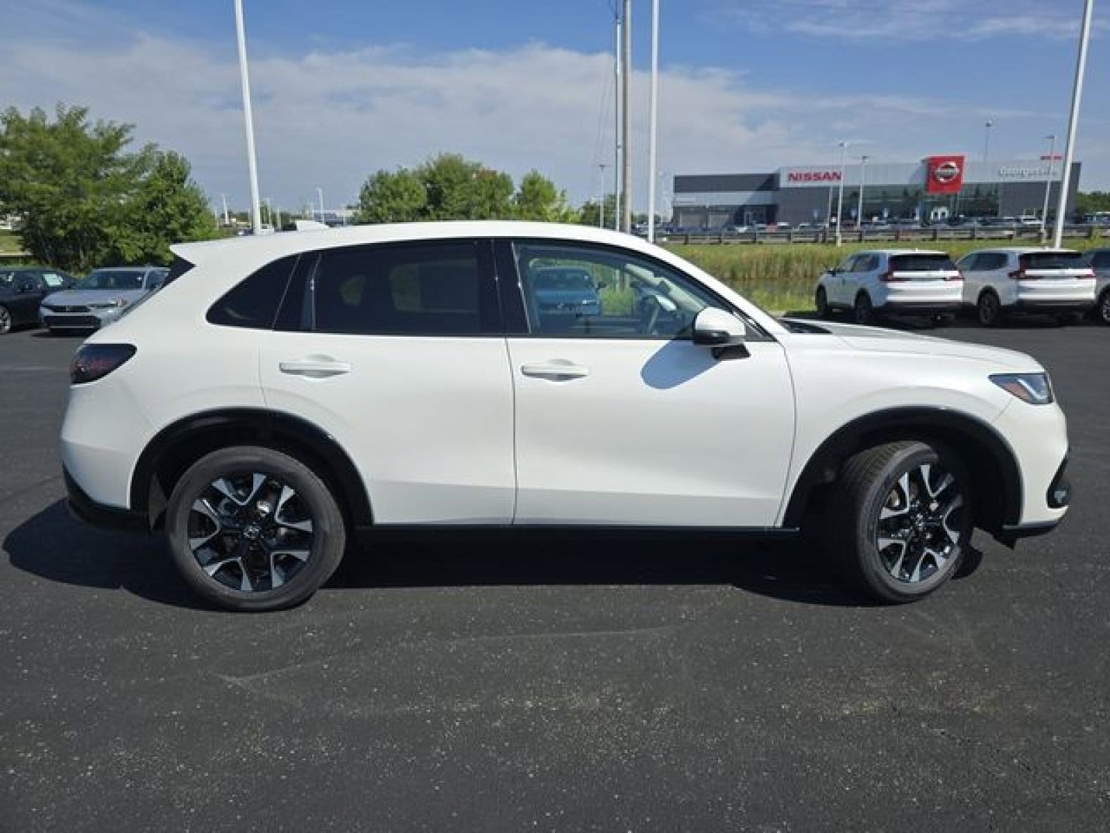 2026 Honda HR-V EX-L - Photo 13