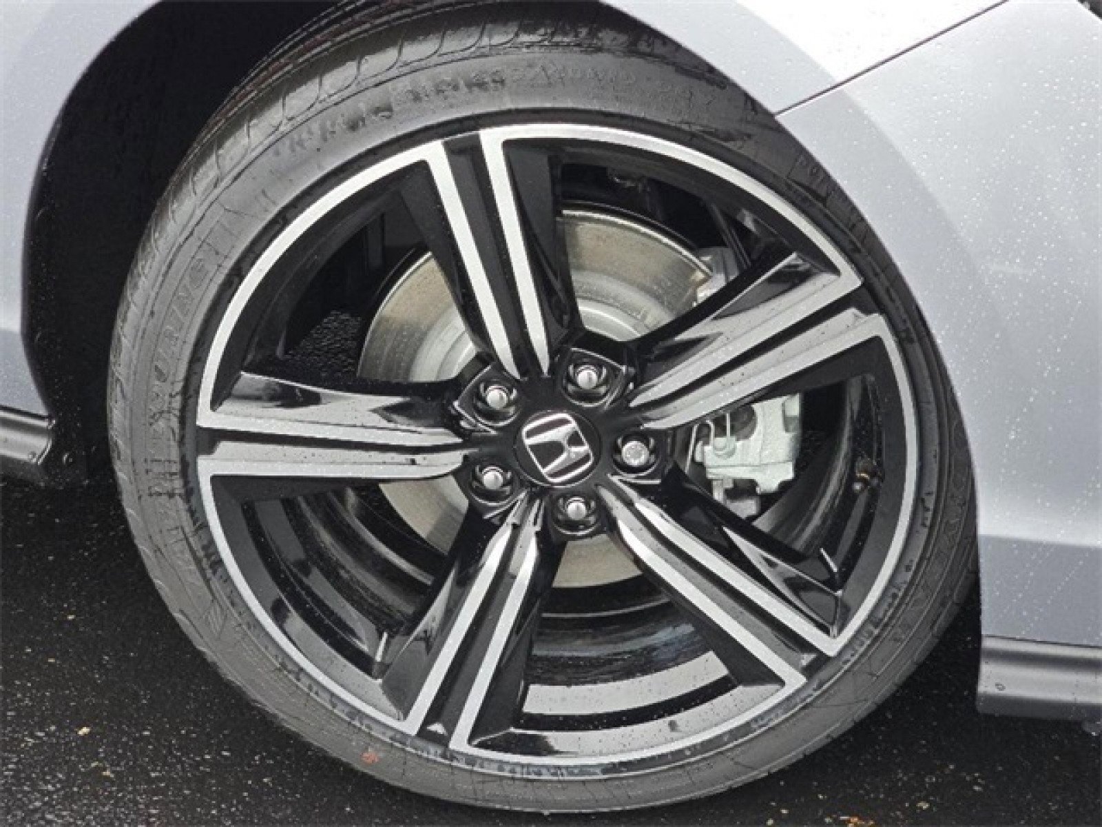 2025 Honda Accord Hybrid Sport photo 2