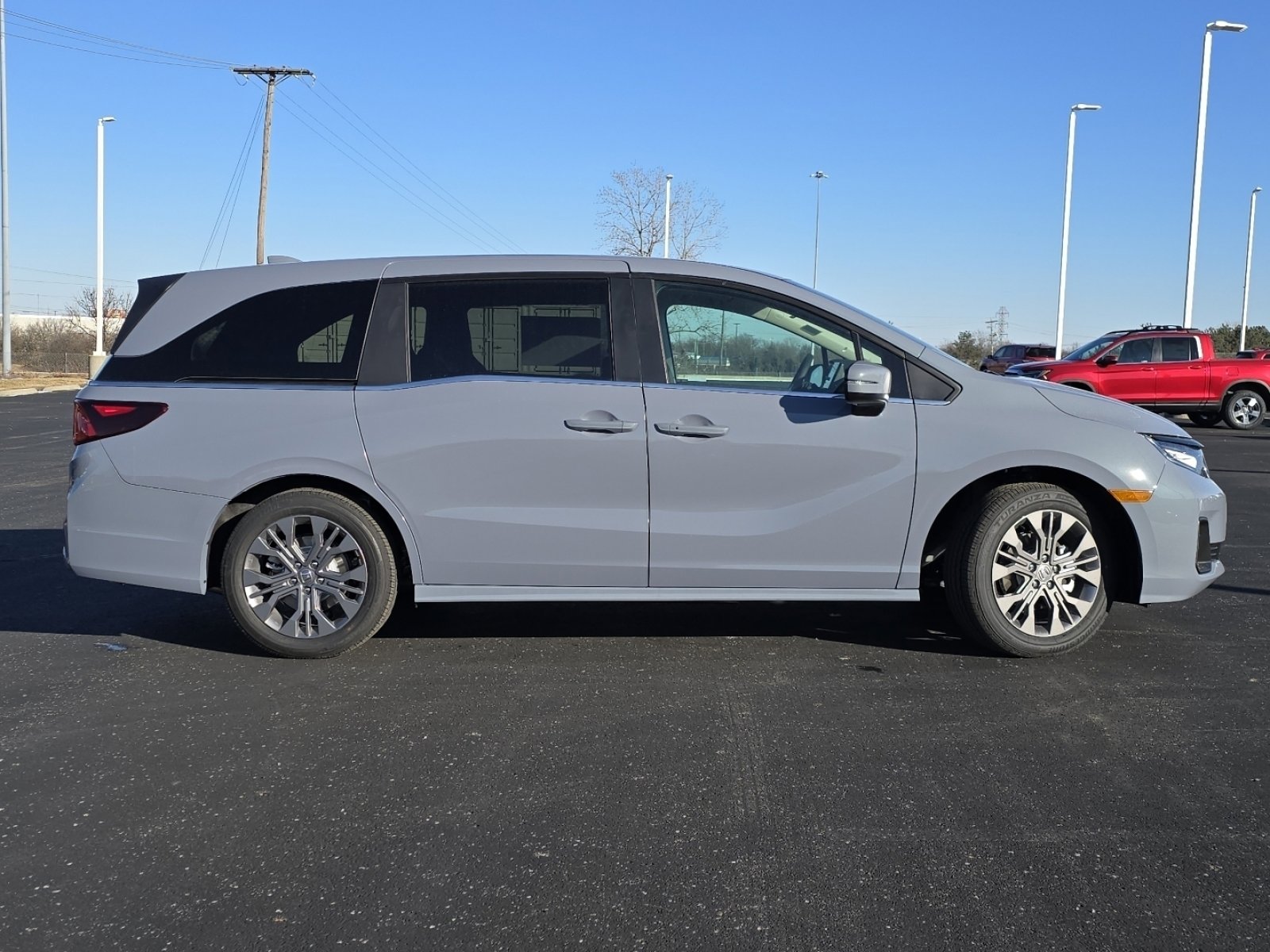 2026 Honda Odyssey Touring - Photo 22