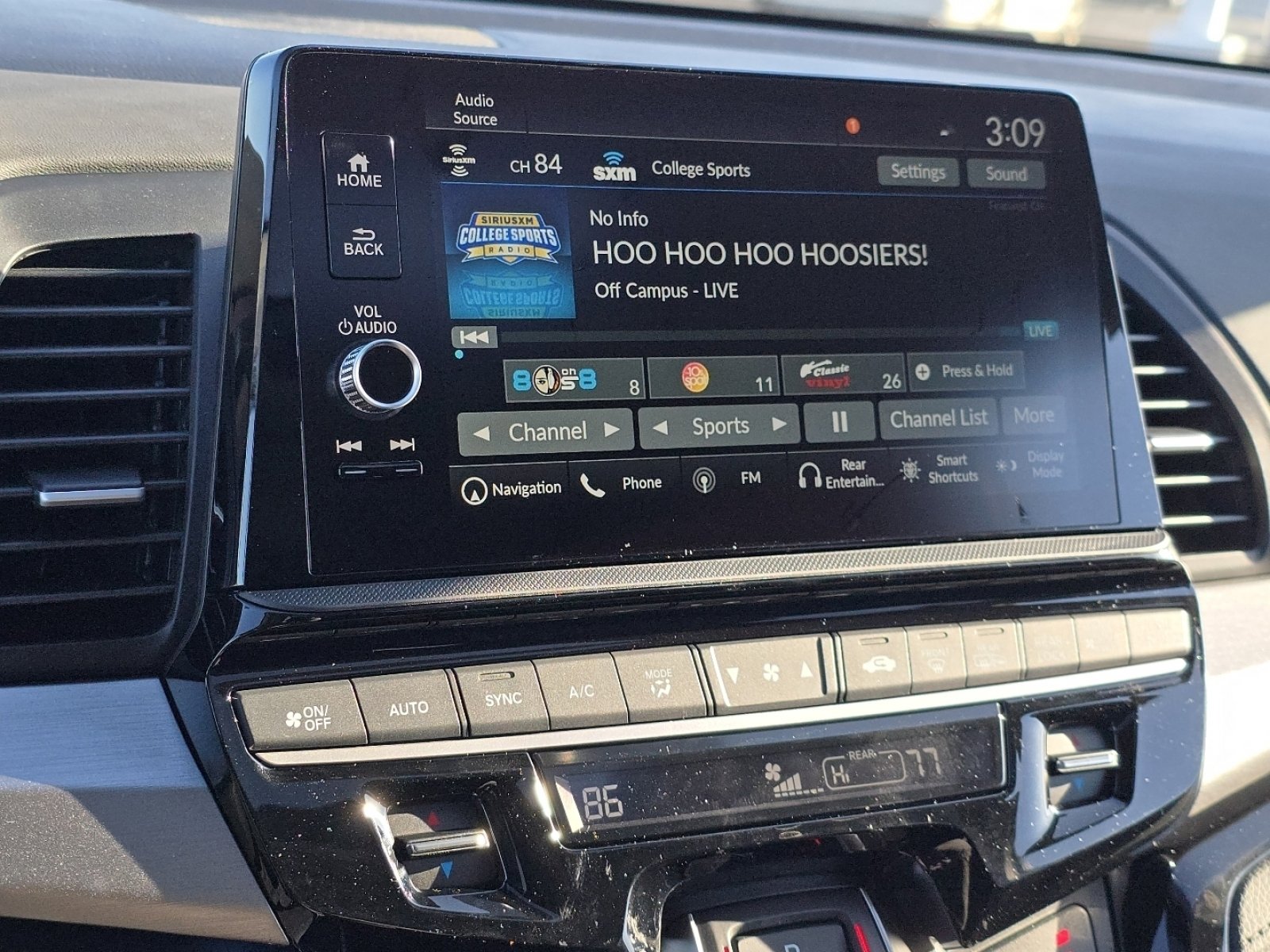 2026 Honda Odyssey Touring - Photo 31
