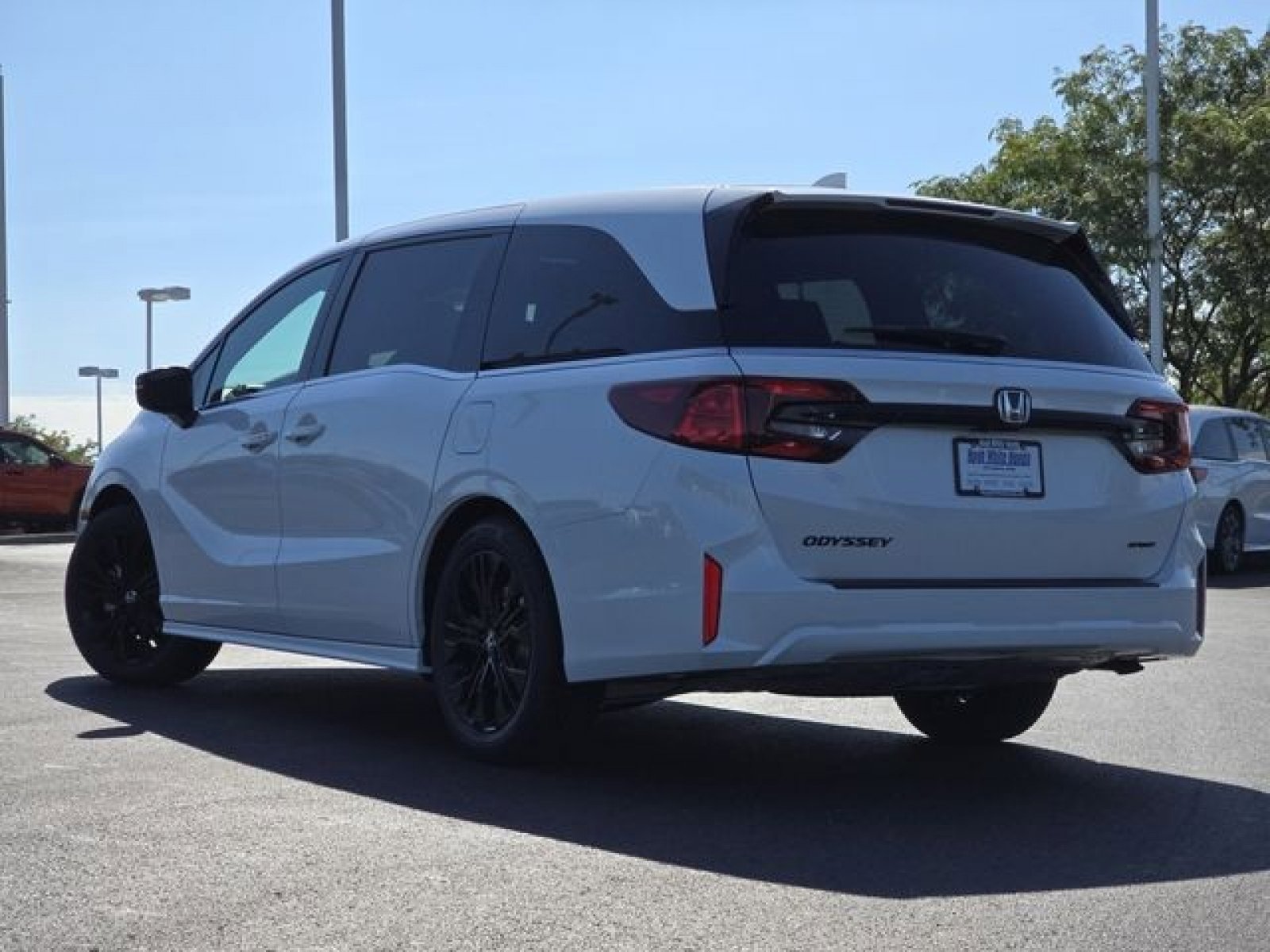 2026 Honda Odyssey Sport L - Photo 10