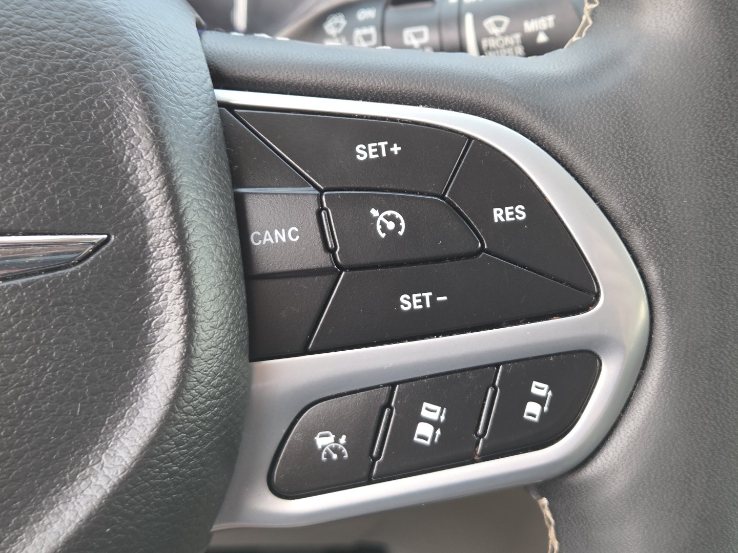 Used 2023 Chrysler Pacifica Touring L Touring L FWD