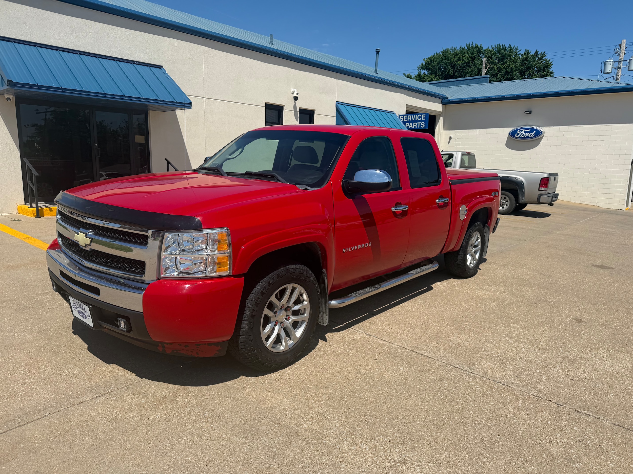 2011 Chevrolet Silverado 1500 LT 4X4 Crew Cab's photo