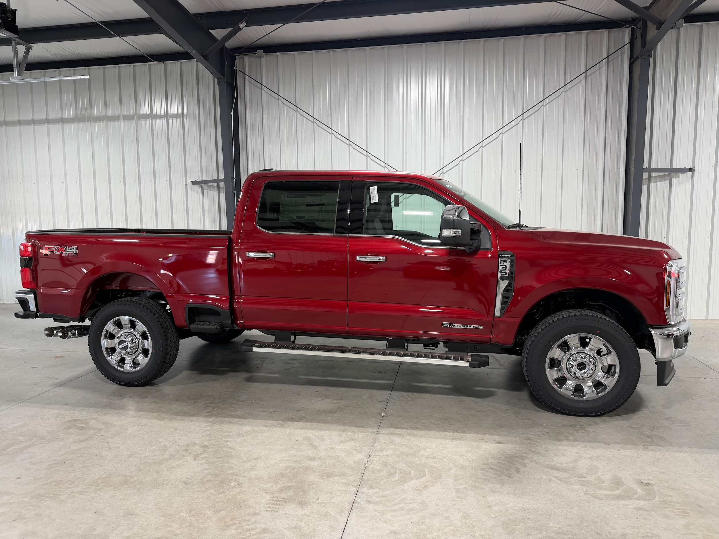 2026 Ford F-350 Super Duty Lariat's photo