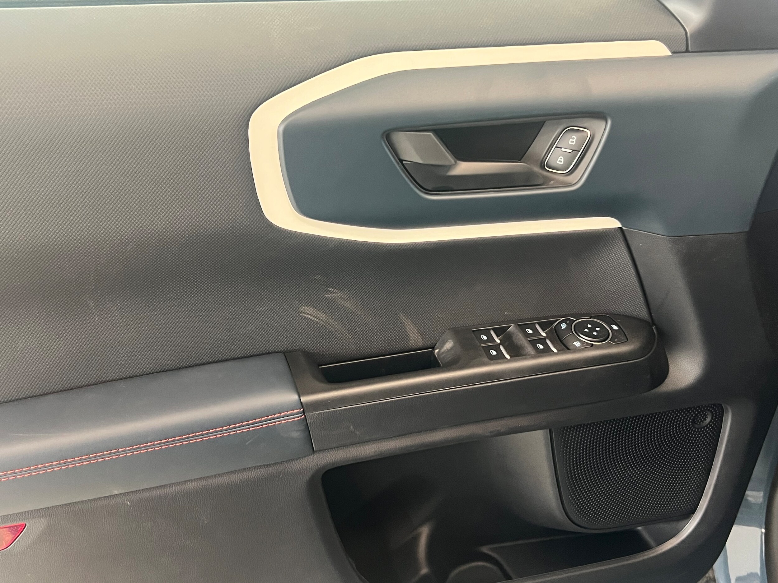 2025 Ford Bronco Sport Heritage - Photo 11