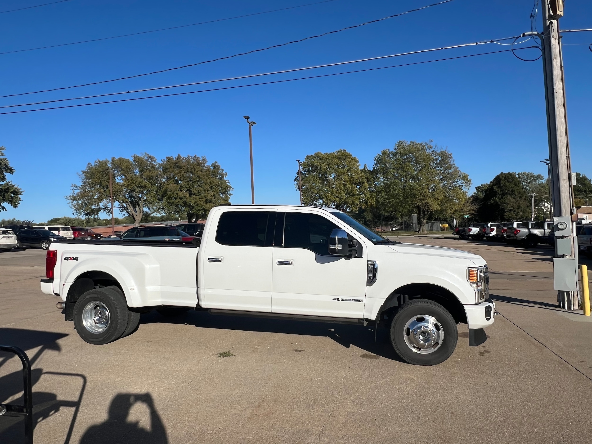 Used 2020 Ford F-350 Super Duty Platinum with VIN 1FT8W3DT5LED21417 for sale in Kansas City