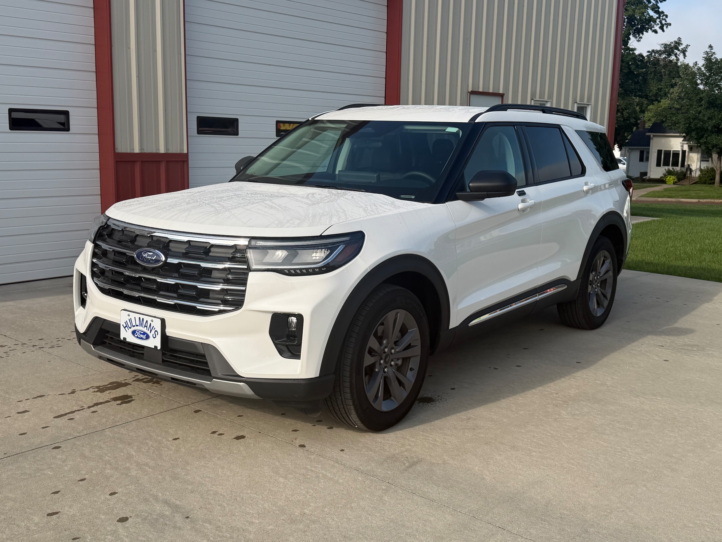 Used 2025 Ford Explorer Active with VIN 1FMUK8DH2SGB51714 for sale in Kansas City