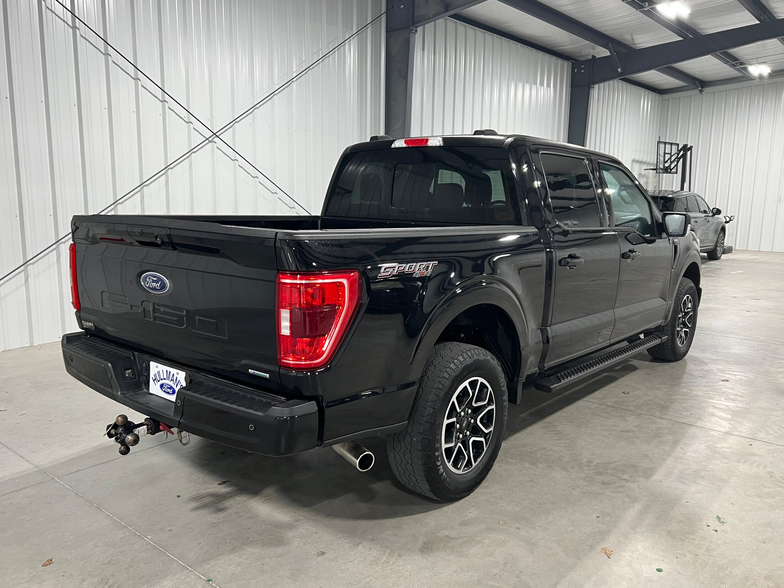 2022 Ford F-150 XLT photo 2
