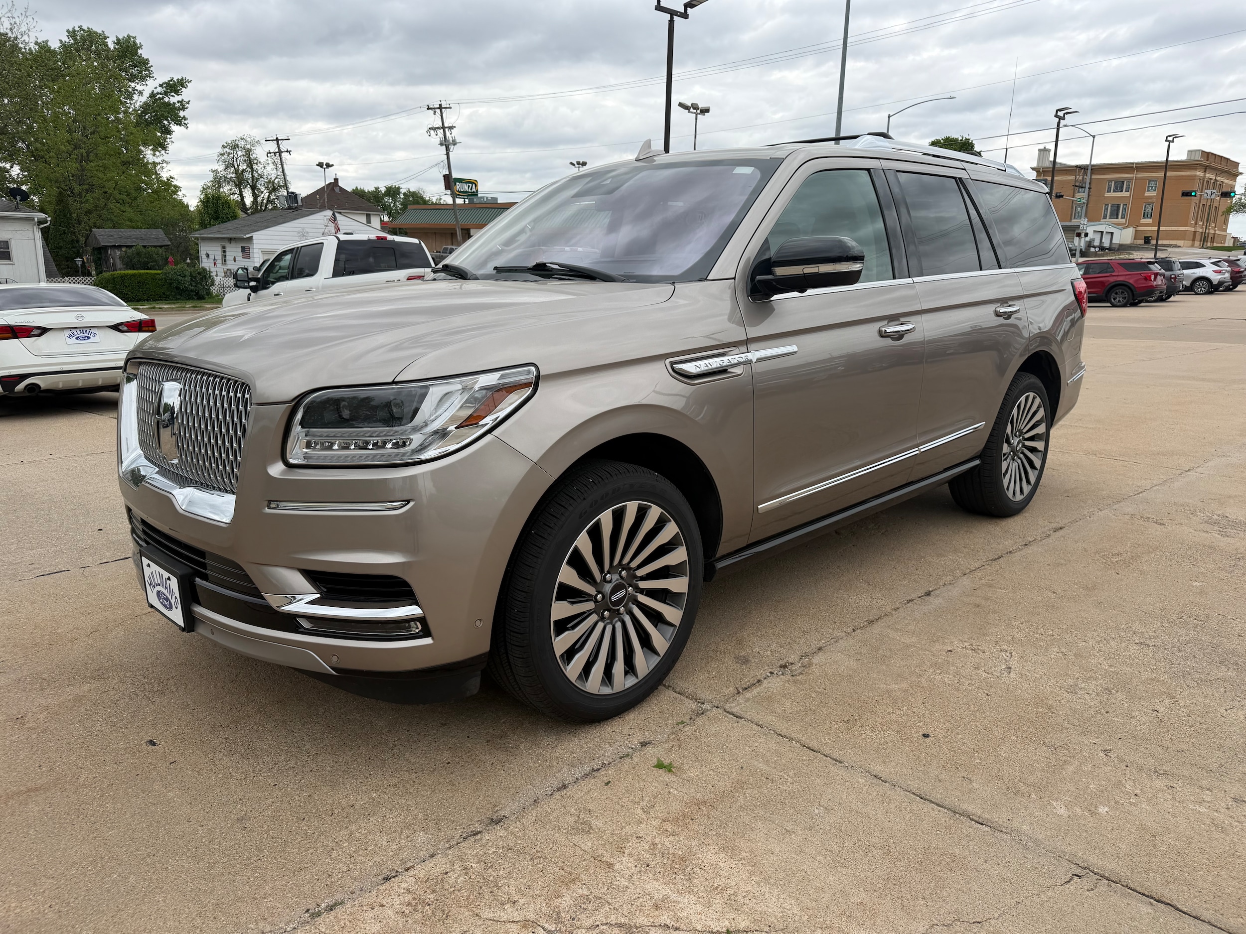 2019 Lincoln Navigator Reserve 4WD's photo