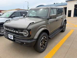 2026 Ford Bronco Outer Banks SUV
