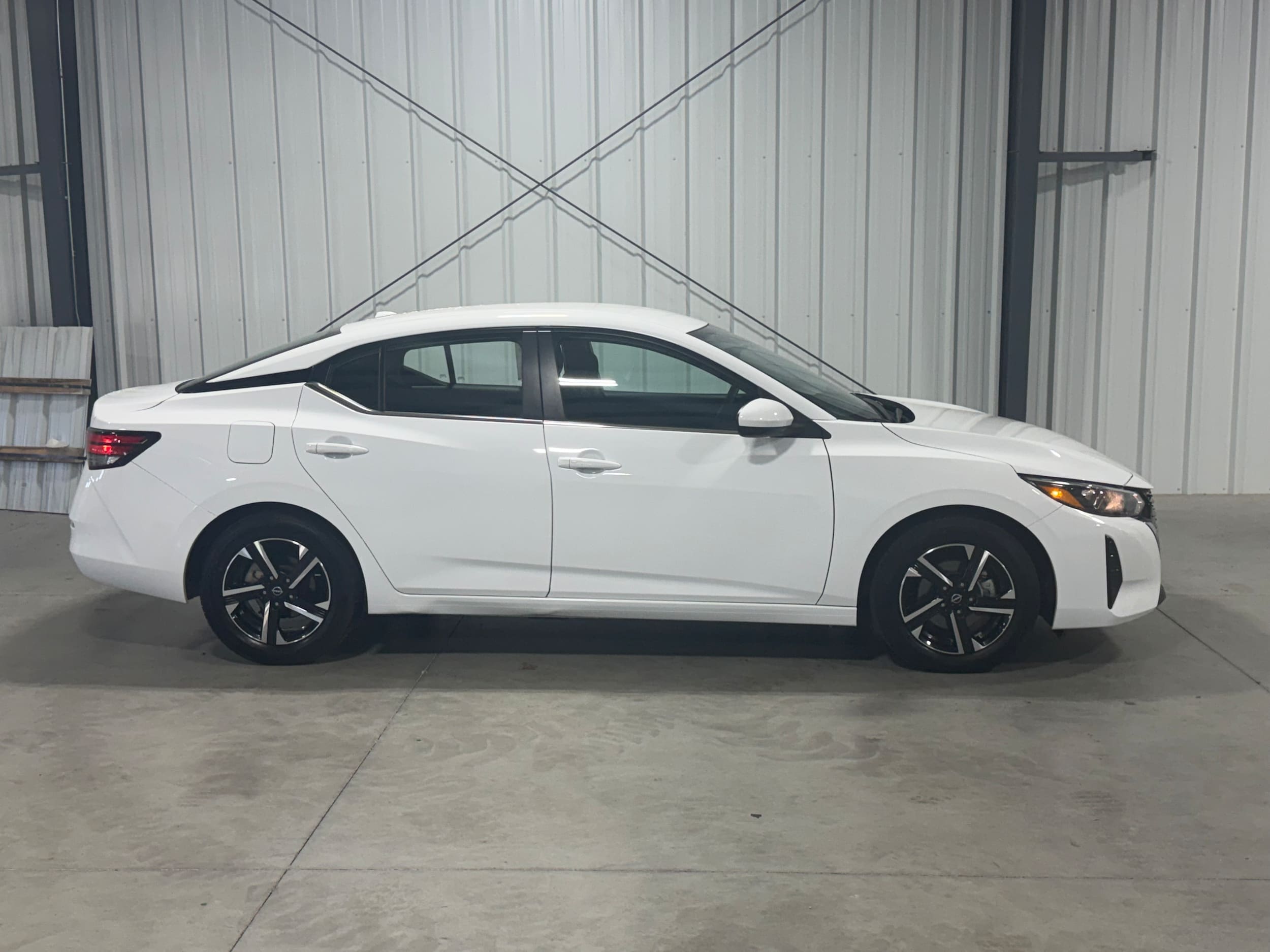 Used 2025 Nissan Sentra SV with VIN 3N1AB8CV5SY279817 for sale in Kansas City