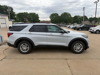 2026 Ford Explorer Active SUV