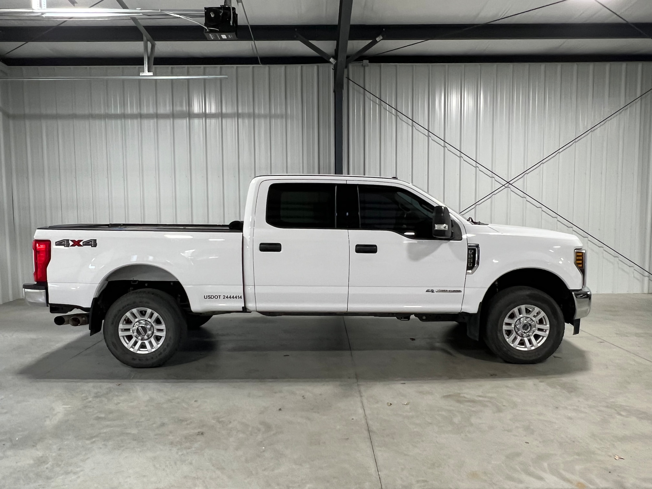 Used 2018 Ford F-250 Super Duty XL with VIN 1FT7W2BT9JEC78691 for sale in Kansas City