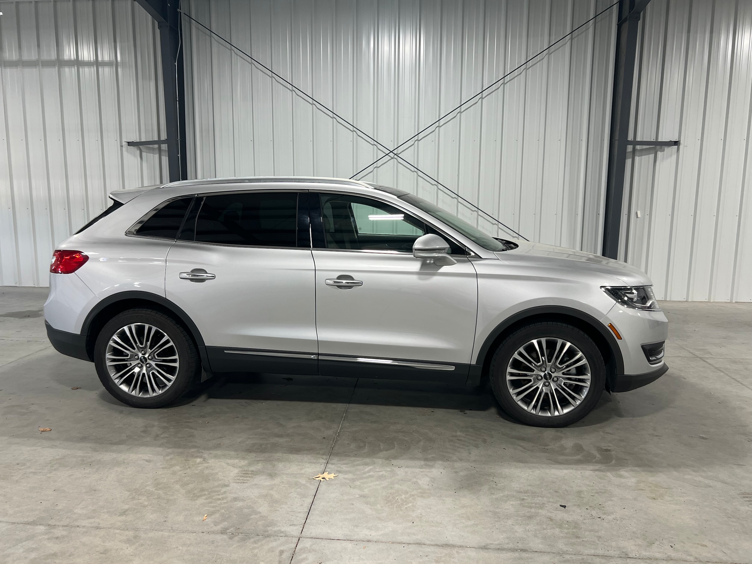 Used 2016 Lincoln MKX Reserve with VIN 2LMPJ8LRXGBL38602 for sale in Kansas City
