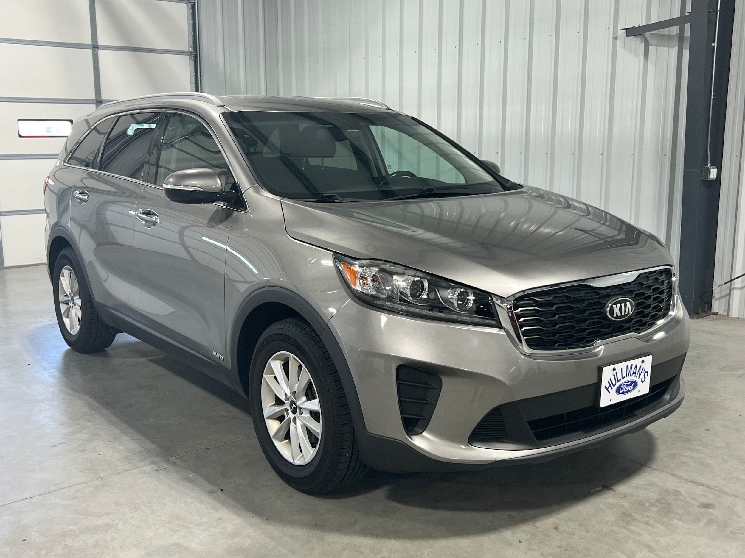 2019 Kia Sorento LX's photo