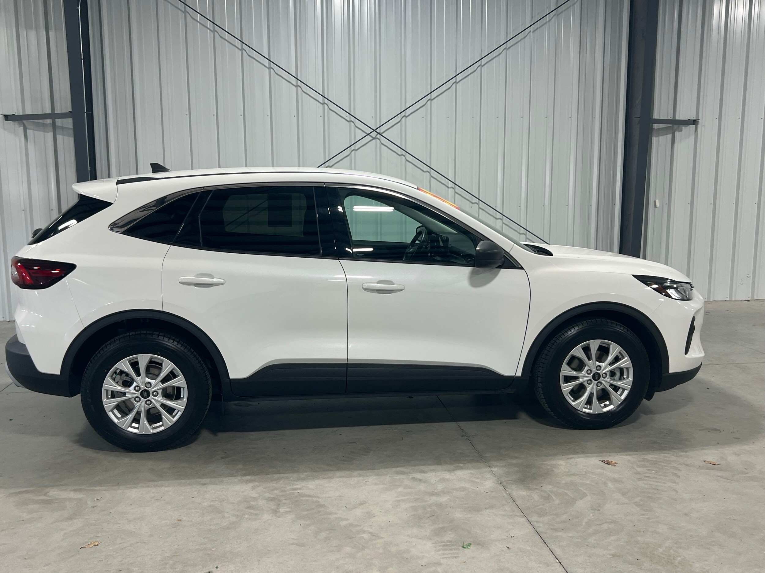2023 Ford Escape Active photo 3