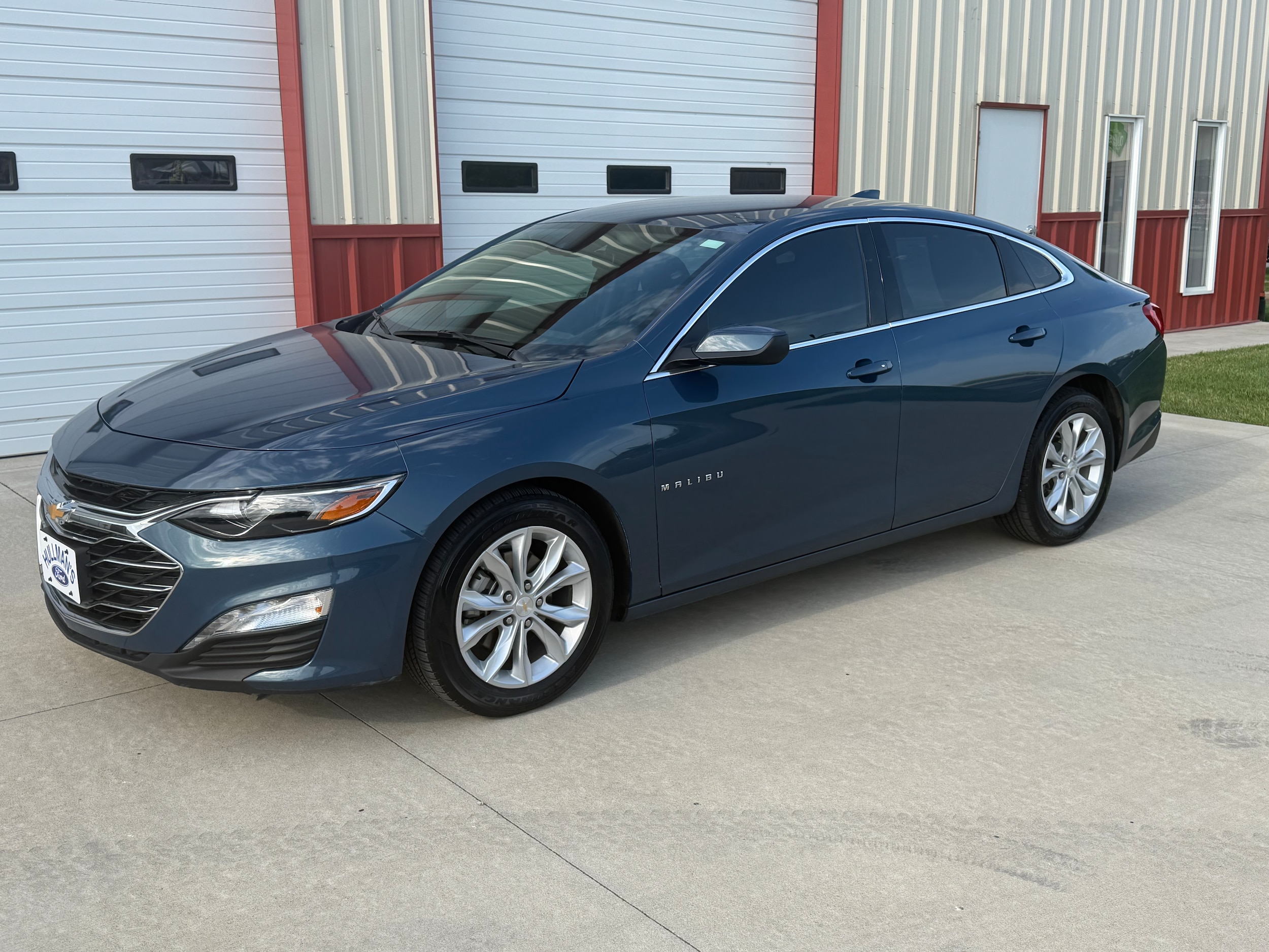 2025 Chevrolet Malibu 1LT's photo