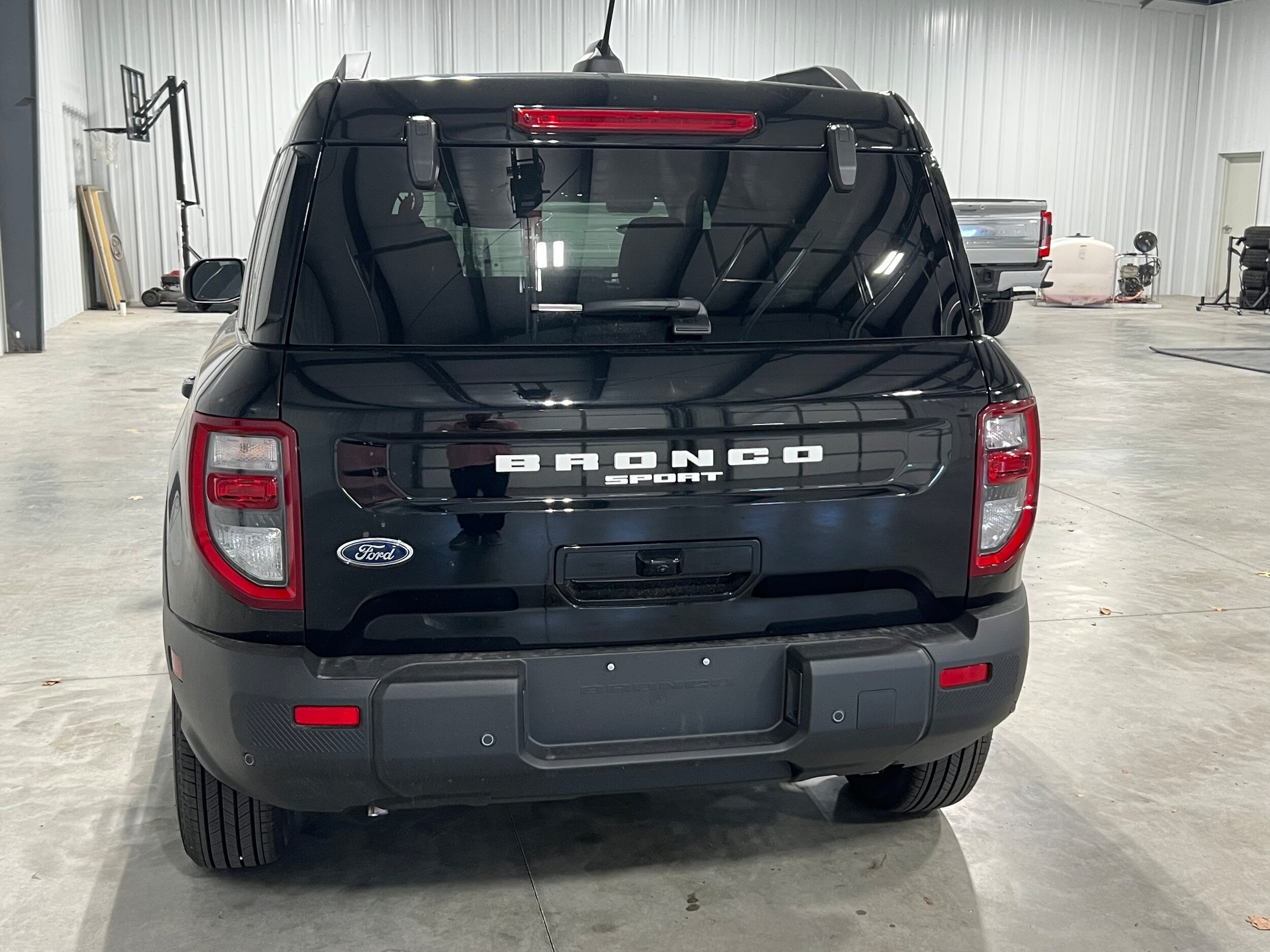 2025 Ford Bronco Sport Outer Banks photo 2