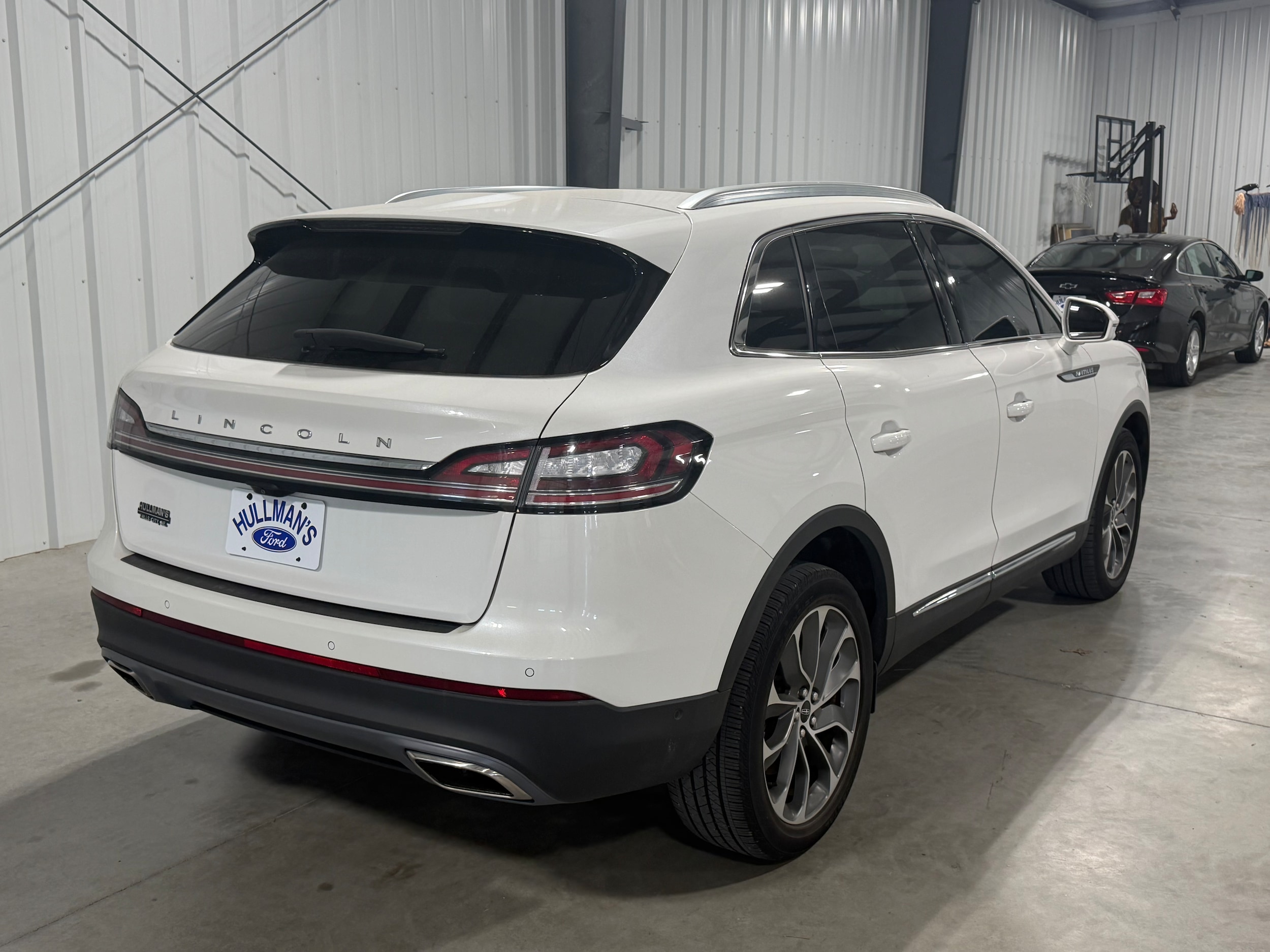 Used 2023 Lincoln Nautilus Reserve with VIN 2LMPJ8K93PBL19276 for sale in Kansas City