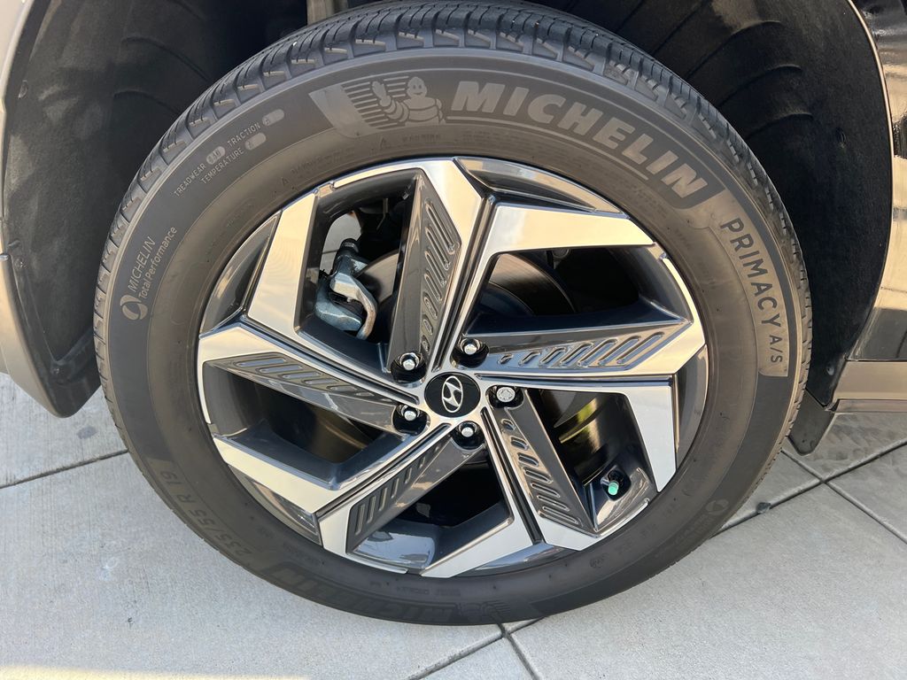 2024 Hyundai Tucson Limited - Photo 8