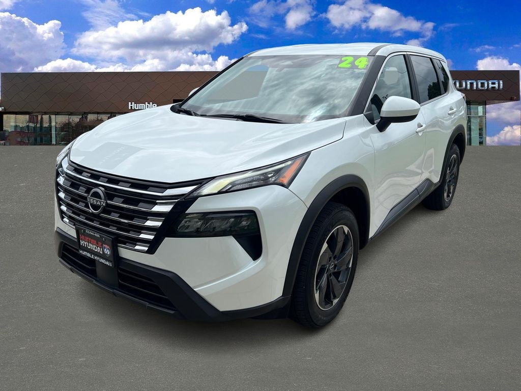 Used 2024 Nissan Rogue SV SUV