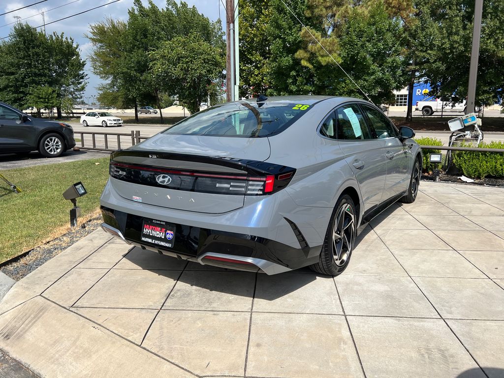 2026 Hyundai Sonata SEL - Photo 10