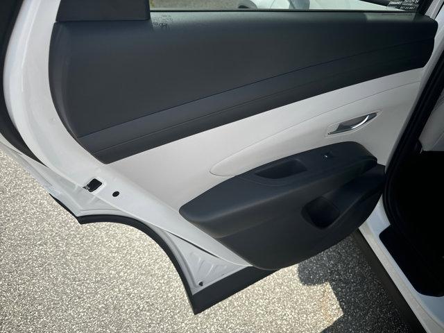 2025 Hyundai Tucson SEL - Photo 12