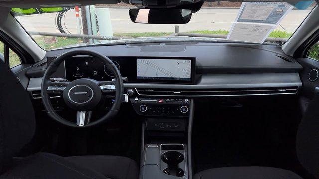 2025 Hyundai Sonata SEL - Photo 23