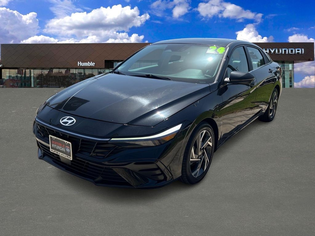 Certified 2024 Hyundai Elantra Limited Sedan