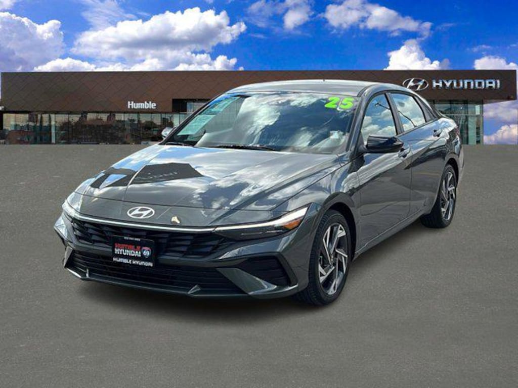 New 2025 Hyundai Elantra SEL Sport Sedan
