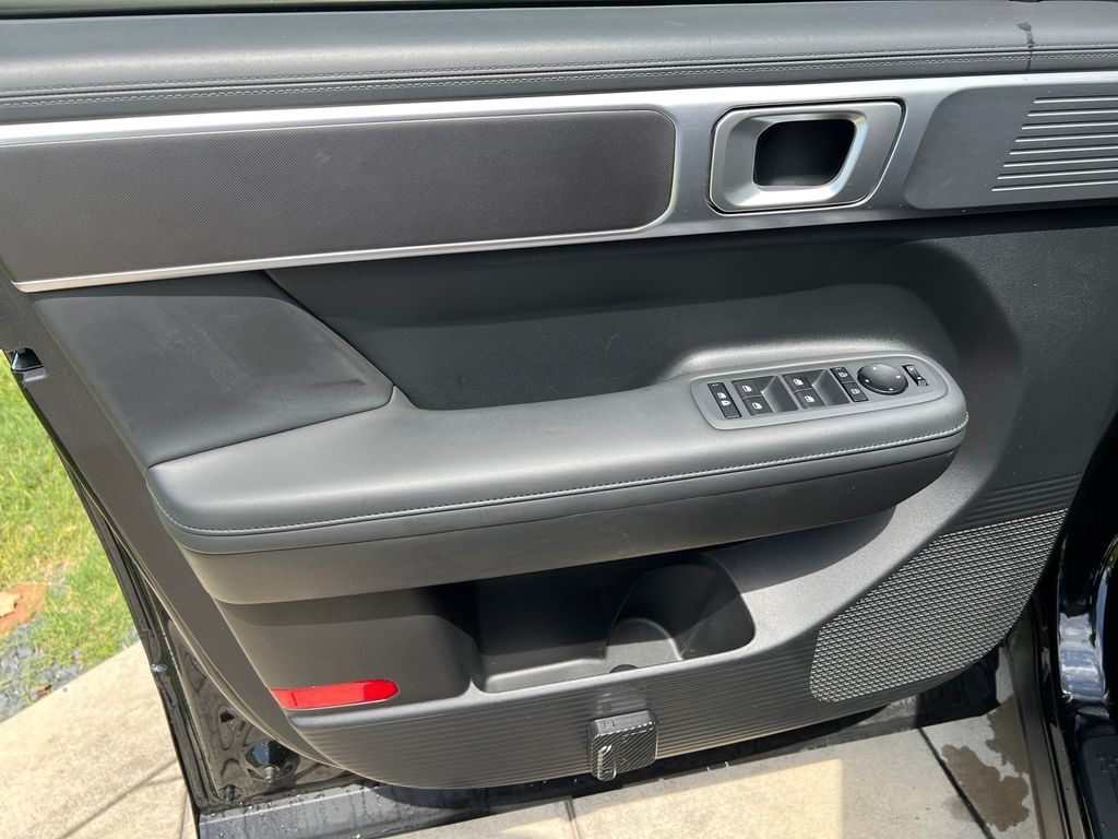 2025 Hyundai Santa Fe SEL - Photo 18