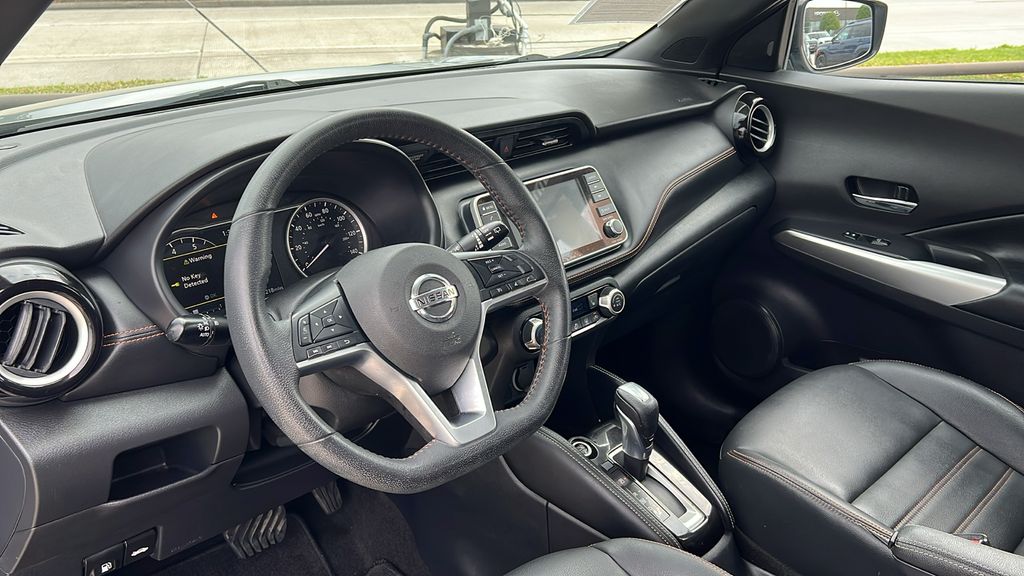 Used 2020 Nissan Kicks SR with VIN 3N1CP5DV0LL541362 for sale in Humble, TX