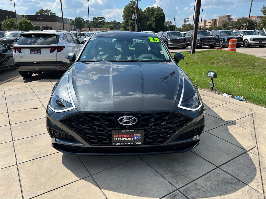 2023 Hyundai Sonata Limited - Photo 2