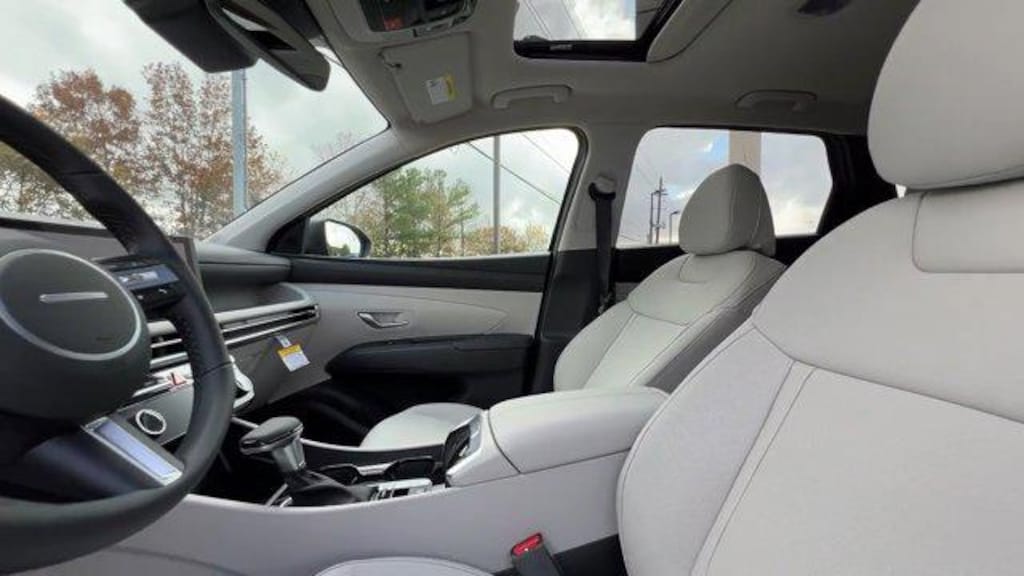 New 2025 Hyundai Tucson SEL Convenience FWD SUV